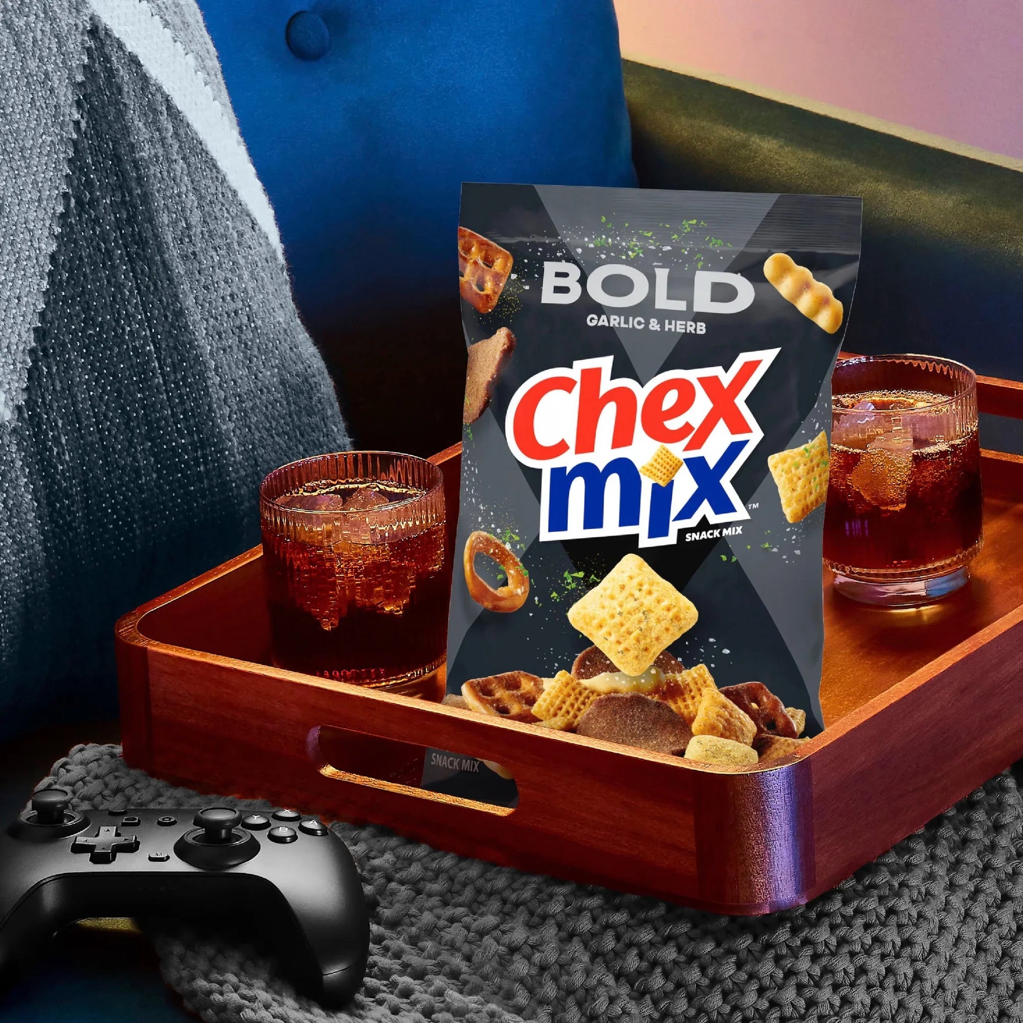 Chex Mix Bold Garlic and Herb Snack Mix, Family Size